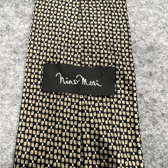 Nino Mori Tie Hand Made in China 100% Silk Necktie 59in - Picture 2 of 5
